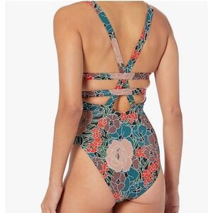 Carve Designs NWT Logan Jardin One Piece XL Floral Swimsuit  Teal ‎ upf 50